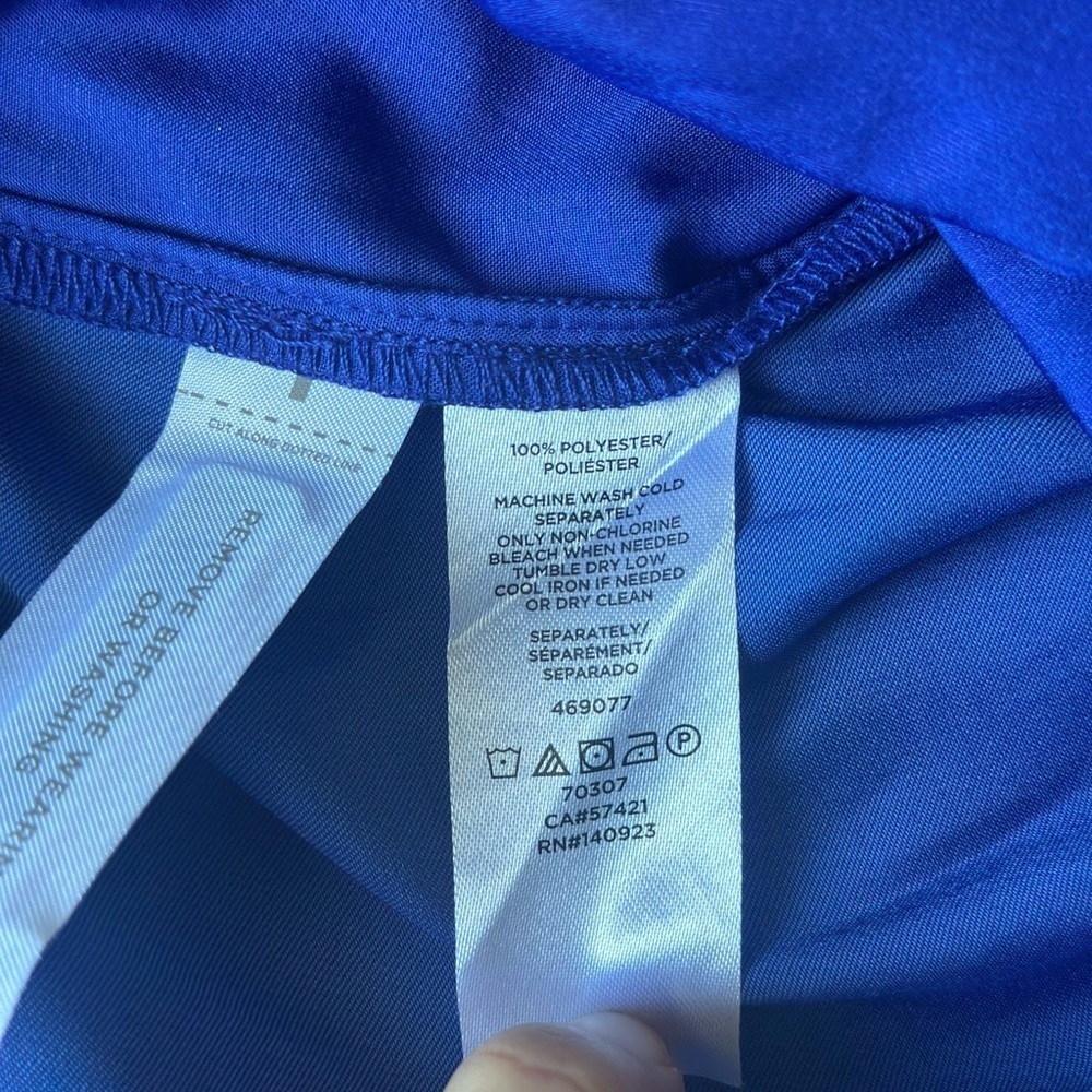 Ann Taylor Loft Silky Romper XXS Petite Royal Blue VNeck Open Back Shorts Dressy - Picture 10 of 10